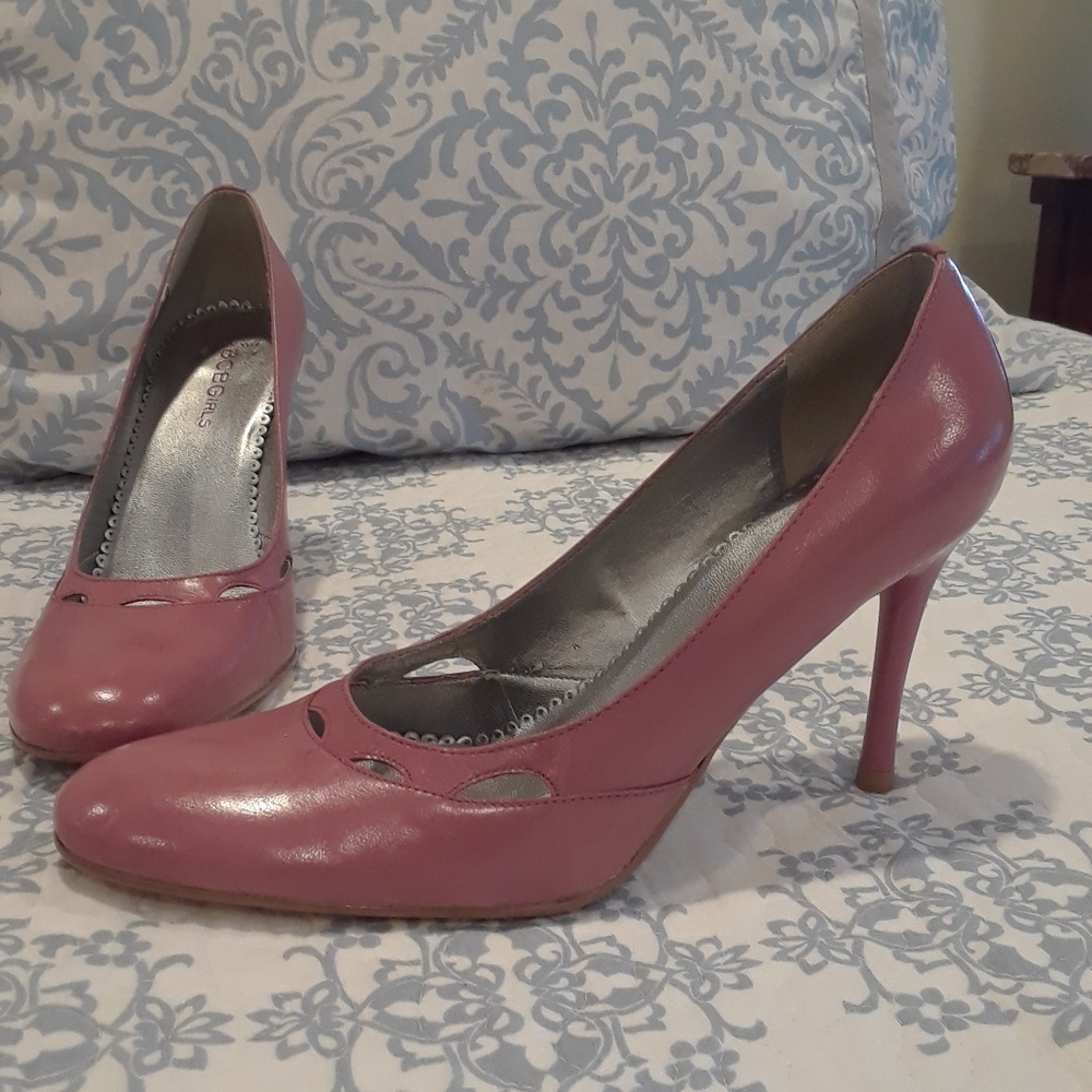 Rose colored cut out BCBG Girls heels